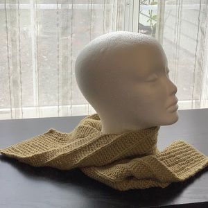 New Handmade knitted Scarf